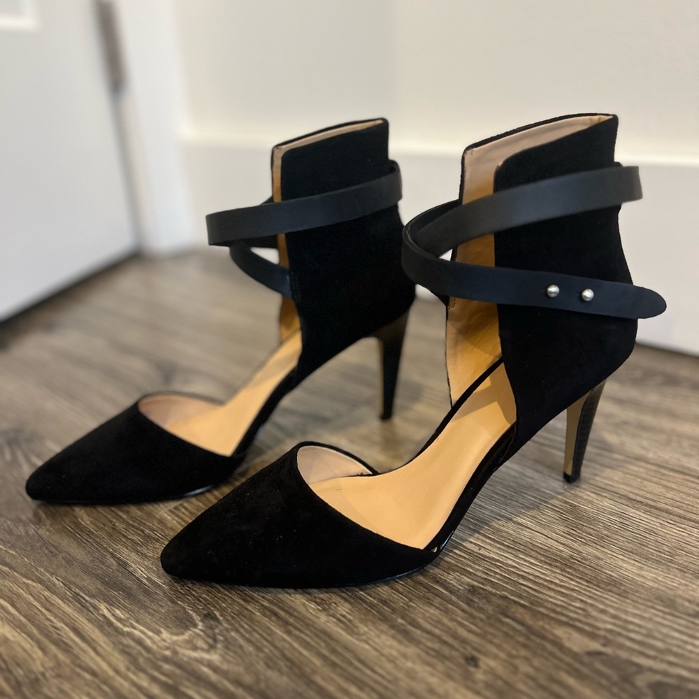 Joe’s Jeans Lauren black suede heels